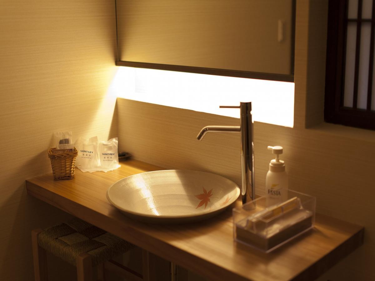 Hotel Gokuraku Onsen Takumi No Yado Takaharu Exterior foto